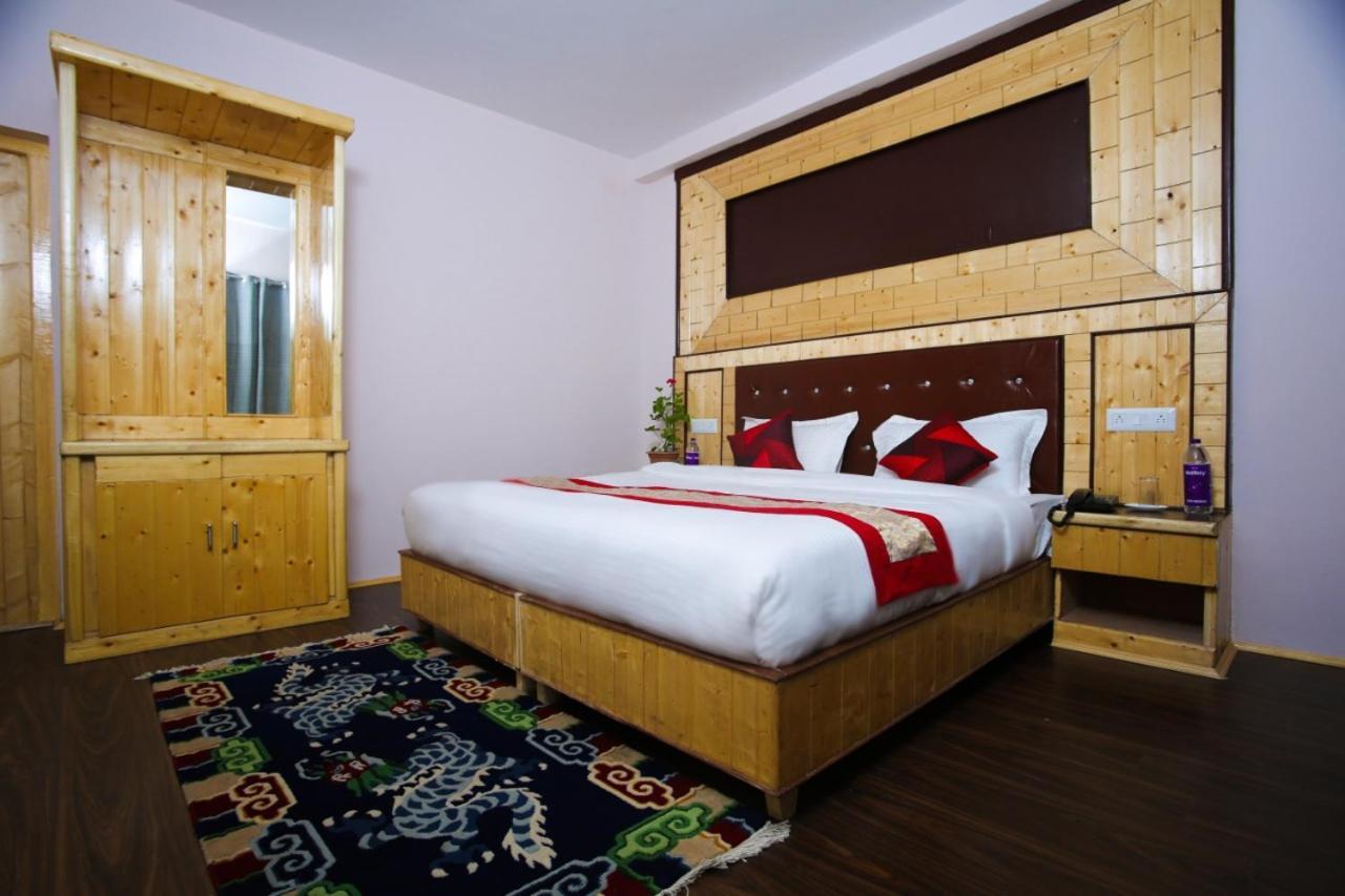 Hotel Nubra Residency Charāsa Exteriör bild